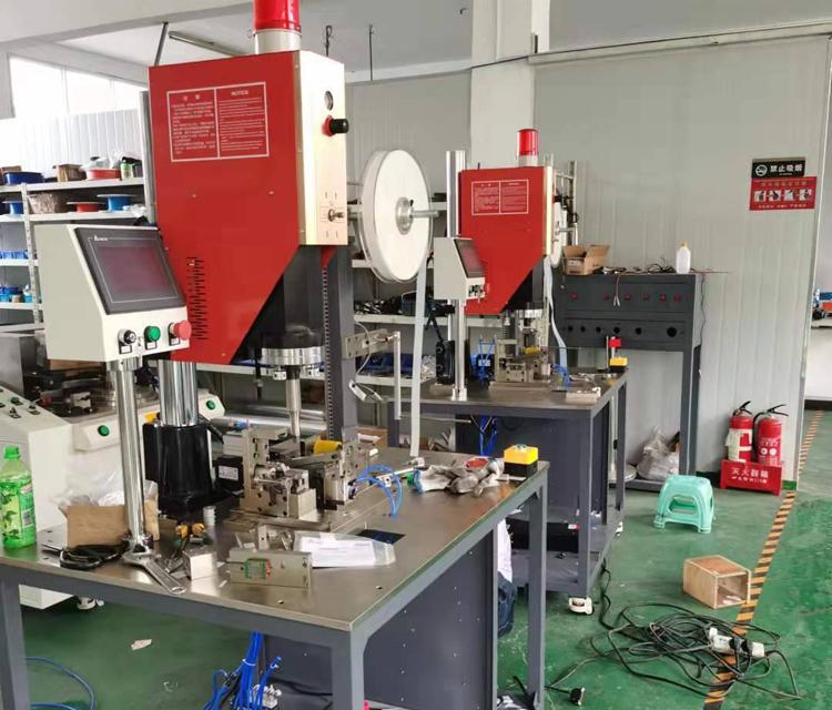 電機聚酯薄膜絕緣紙超聲波焊接