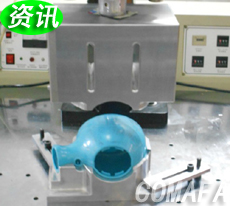 ����ģ���{��